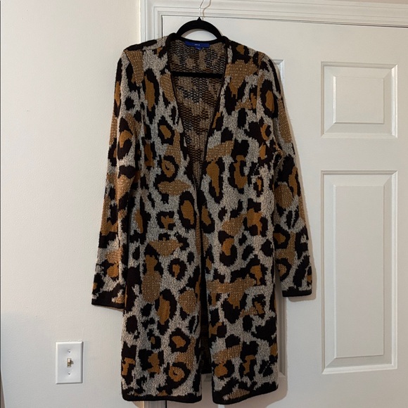 Apt. 9 Textured Knit Animal Print Cardigan - Picture 5 of 17